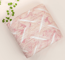 Load image into Gallery viewer, King Quilt – Making Waves - Sintillastore