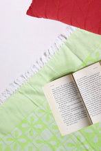 Load image into Gallery viewer, Blankets - Radiant blooms