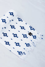 Load image into Gallery viewer, IKat Bath Towel Set (4 pcs)