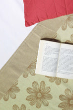 Load image into Gallery viewer, Blankets - Blooming Beauty