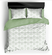 Load image into Gallery viewer, Fitted Sheet – Pastel Allure - Sintillastore