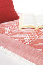 Load image into Gallery viewer, Blankets - Zig zag zest