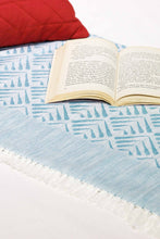 Load image into Gallery viewer, Blankets - Strata style