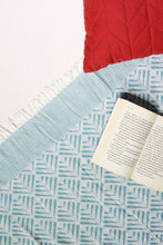 Load image into Gallery viewer, Blankets - Strata style