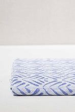 Load image into Gallery viewer, Blankets - Strata style