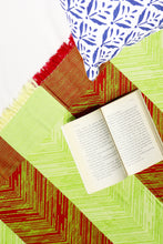 Load image into Gallery viewer, Blankets - Squiggle